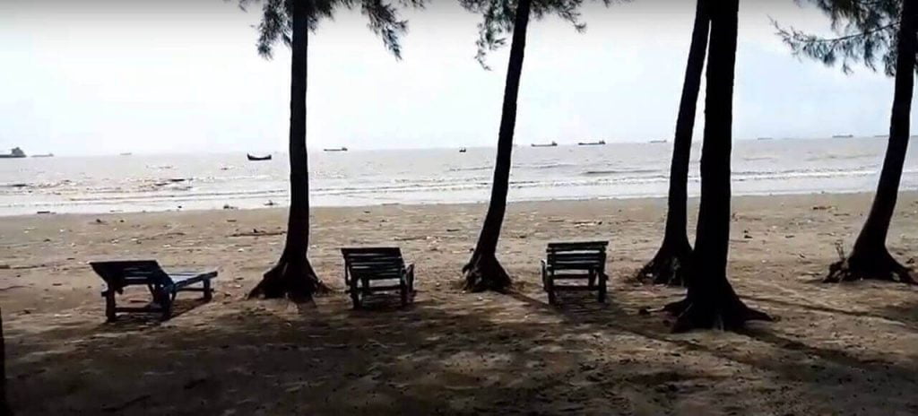 parki sea beach, beauty of parki beach chittagong