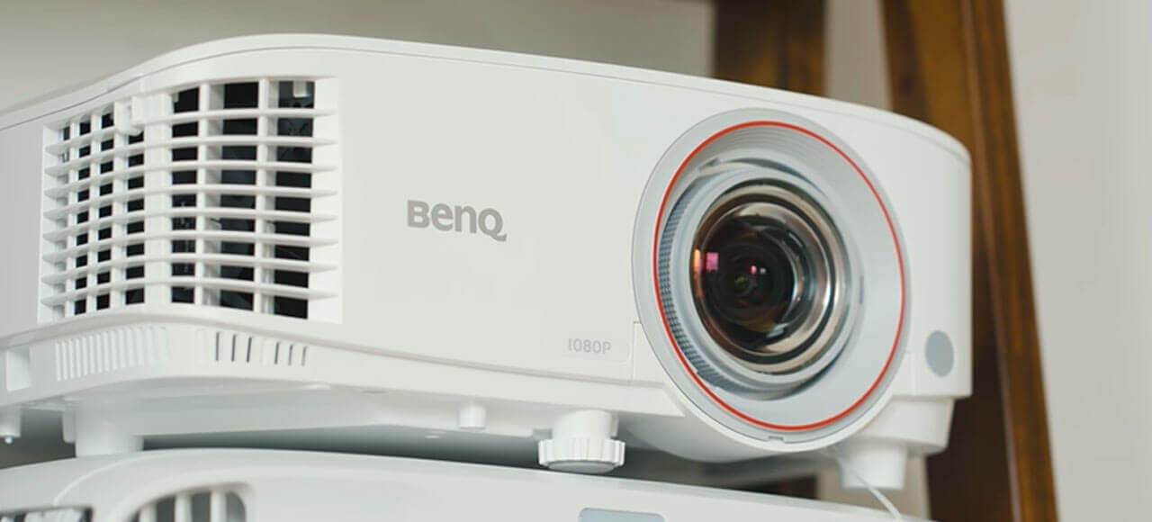Read more about the article 3 main types of projectors, use, advantages and disadvantages